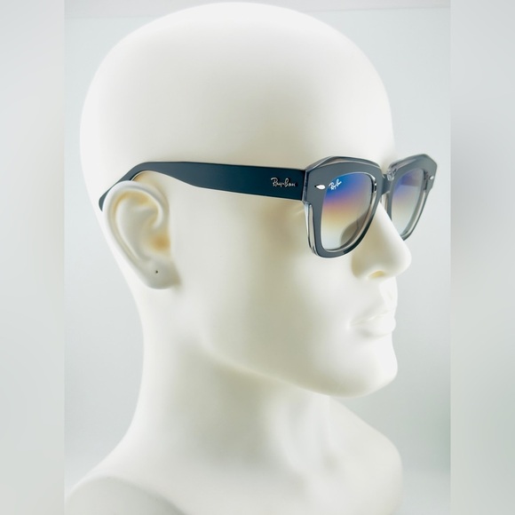 Ray-Ban State Street Women’s Sunglasses RB2186 Black Transparent frame Blue Lens main image 13